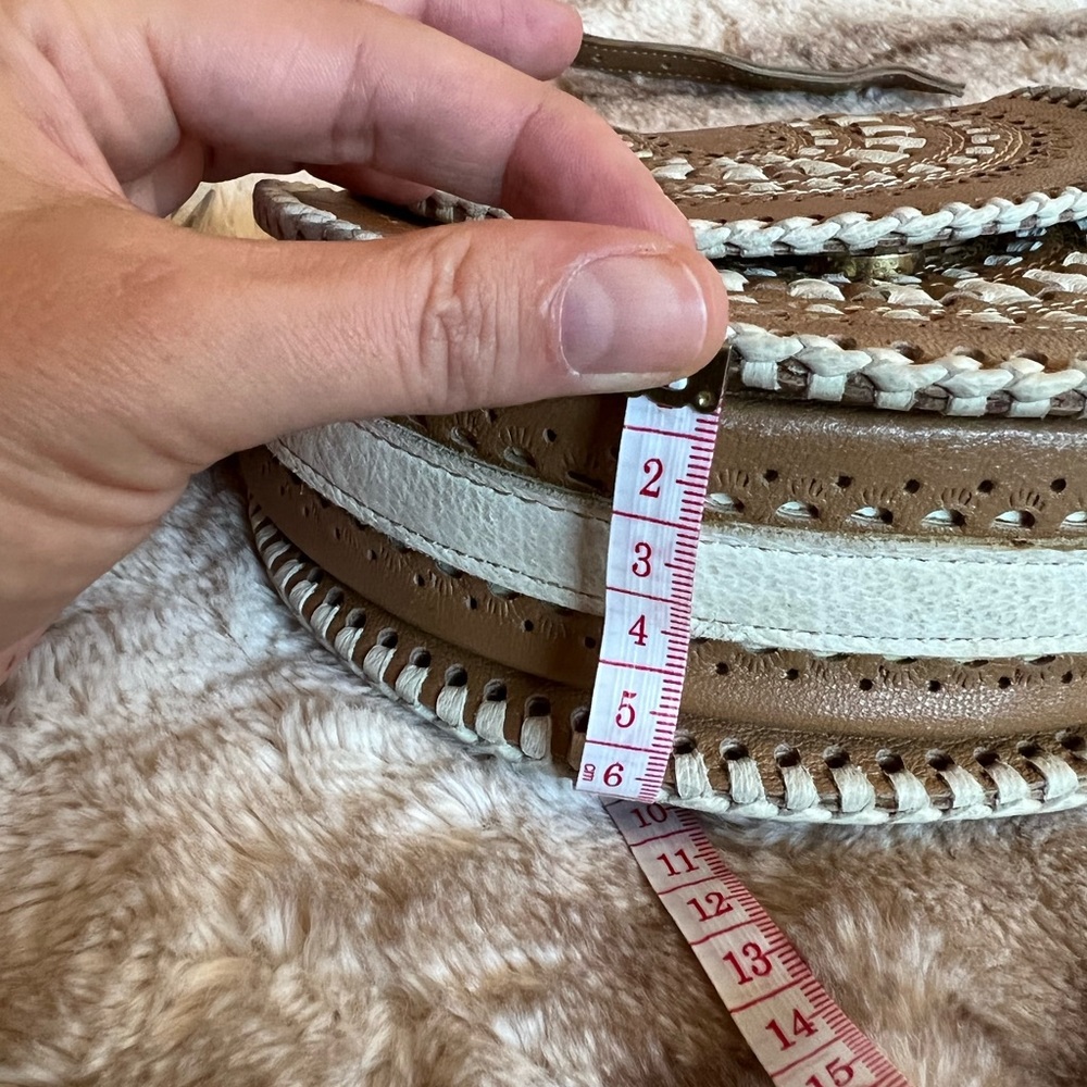 Ukrainian Handmade Leather Crossbody Bag - Picture 7 of 7